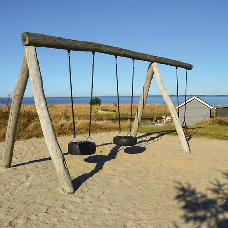 Awesome Home In Ulfborg With Sauna Hébergement de vacances *