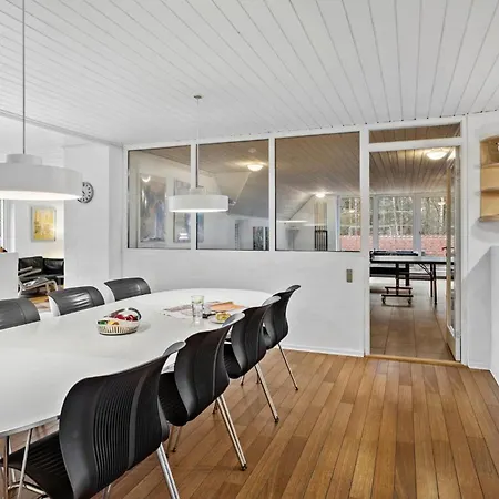 Awesome Home In Ulfborg With Sauna *